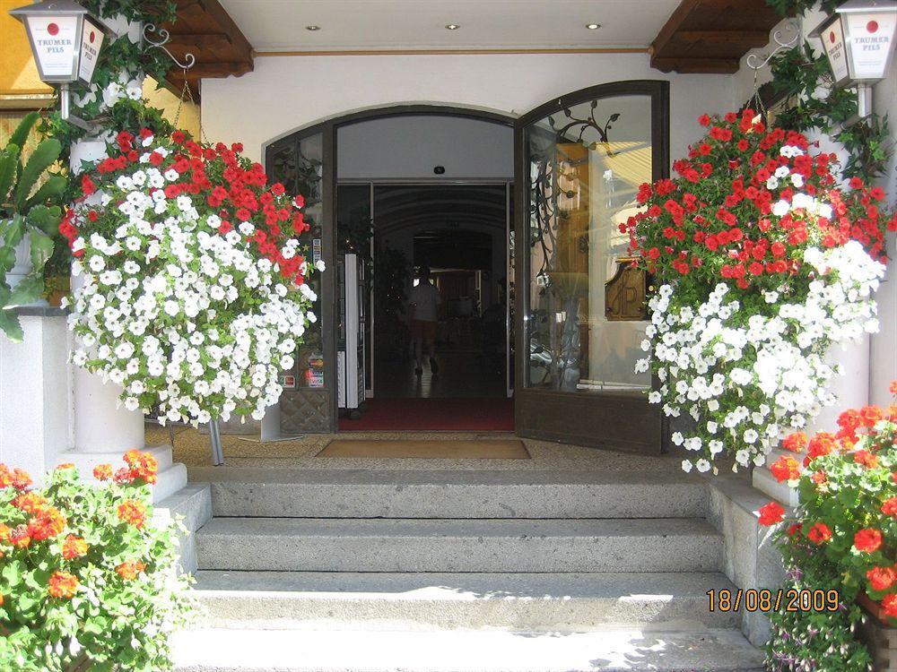 Salvator Hotel Κάρλοβι Βάρι Εξωτερικό φωτογραφία