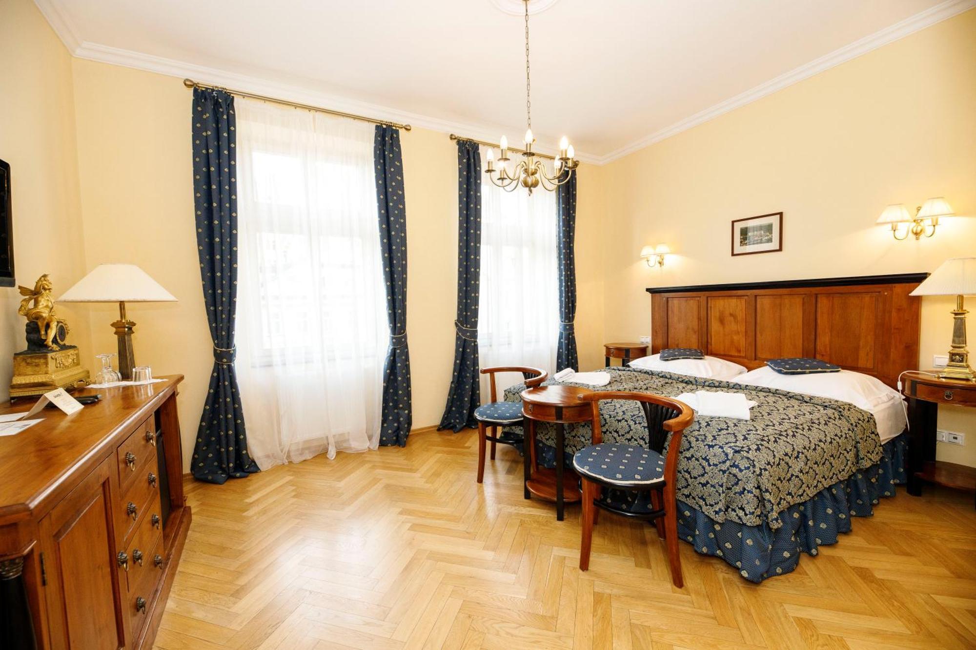 Salvator Hotel Κάρλοβι Βάρι Δωμάτιο φωτογραφία