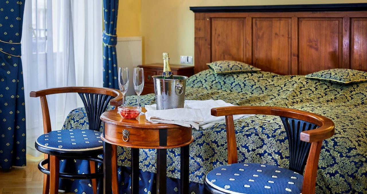 Salvator Hotel Κάρλοβι Βάρι Εξωτερικό φωτογραφία